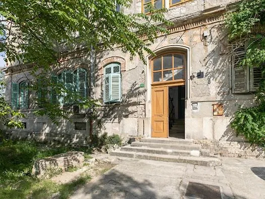 Polai Park Apartments