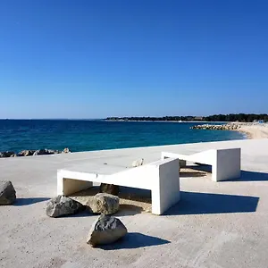  Apartment Abelia Sea View