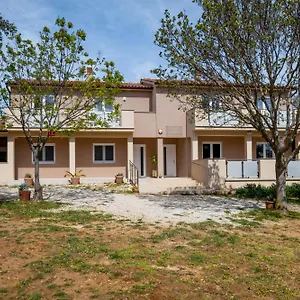 https://vila-veronika-2.pula-hotels.org